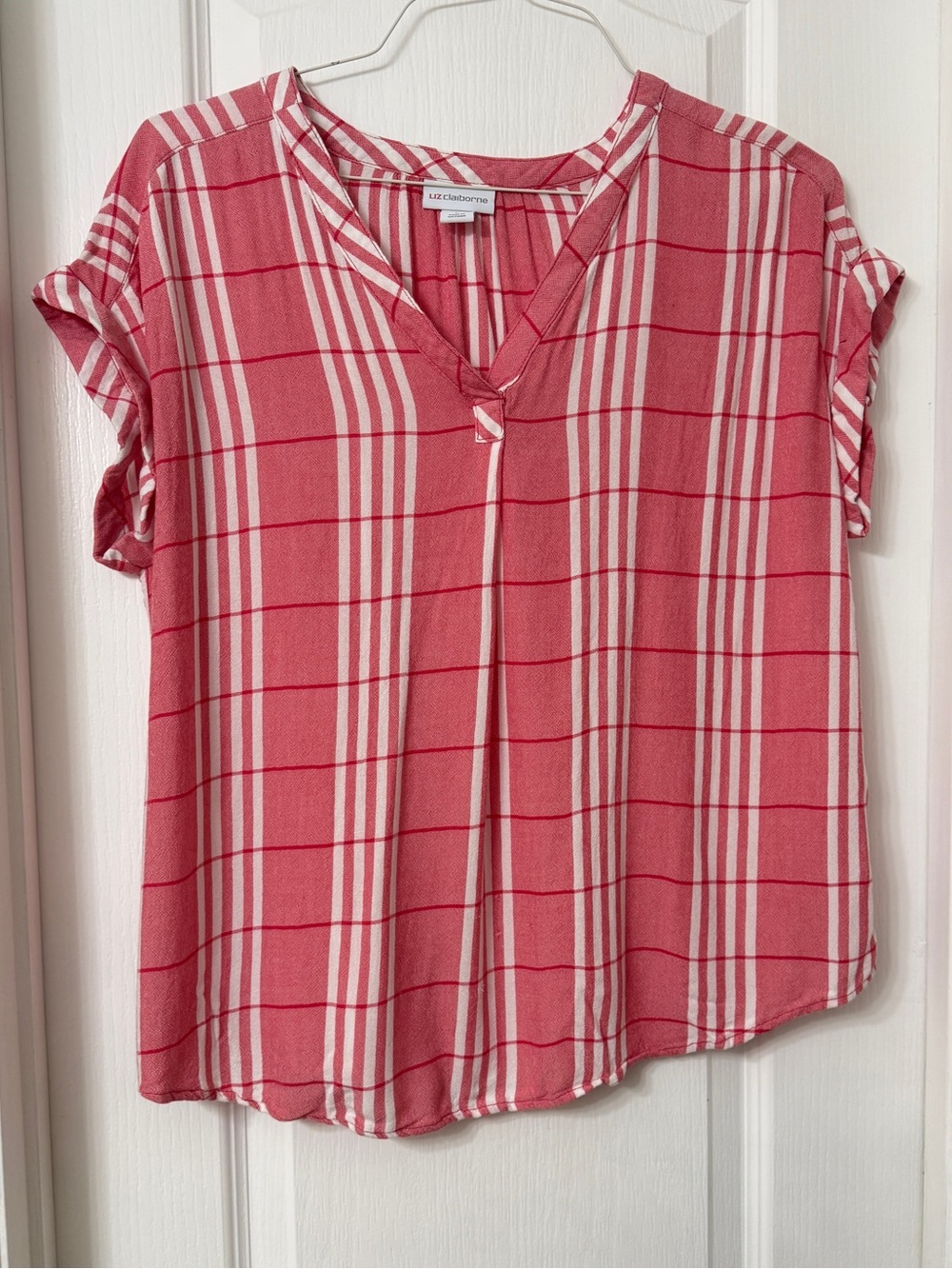 Liz Claiborne pink & white striped cuffed short sleeves blouse split V-neck L